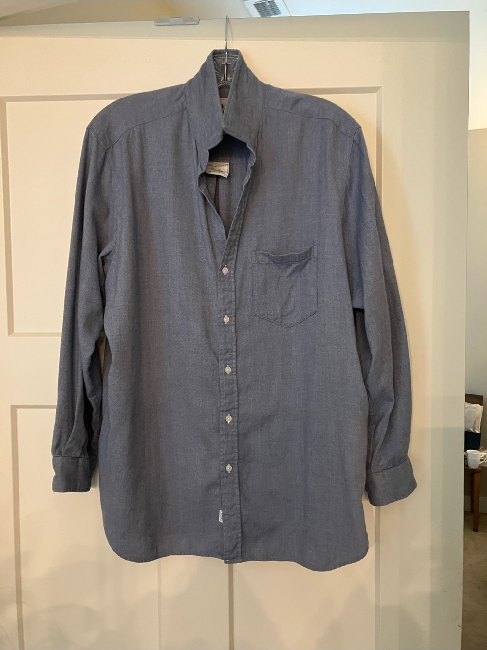 Frank & Eileen Button-Down Flannel Shirt in Chambray Blue